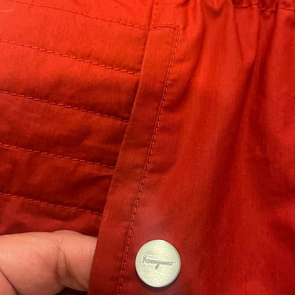 SALVATORE FERRAGAMO red detachable hood parka with pockets and cinched waist. - Picture 2 of 10